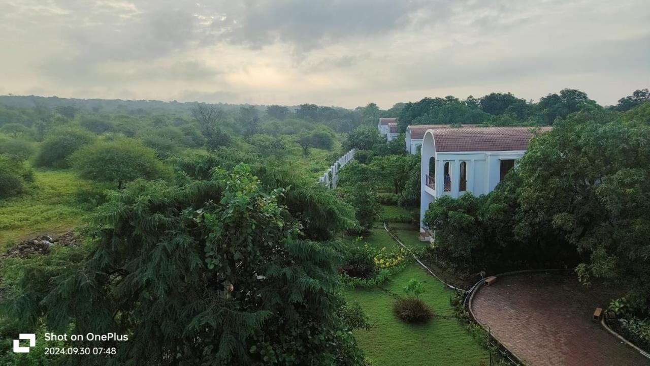 Le Casa Lion Resort A Premium Resort In Sasan Gir Extérieur photo