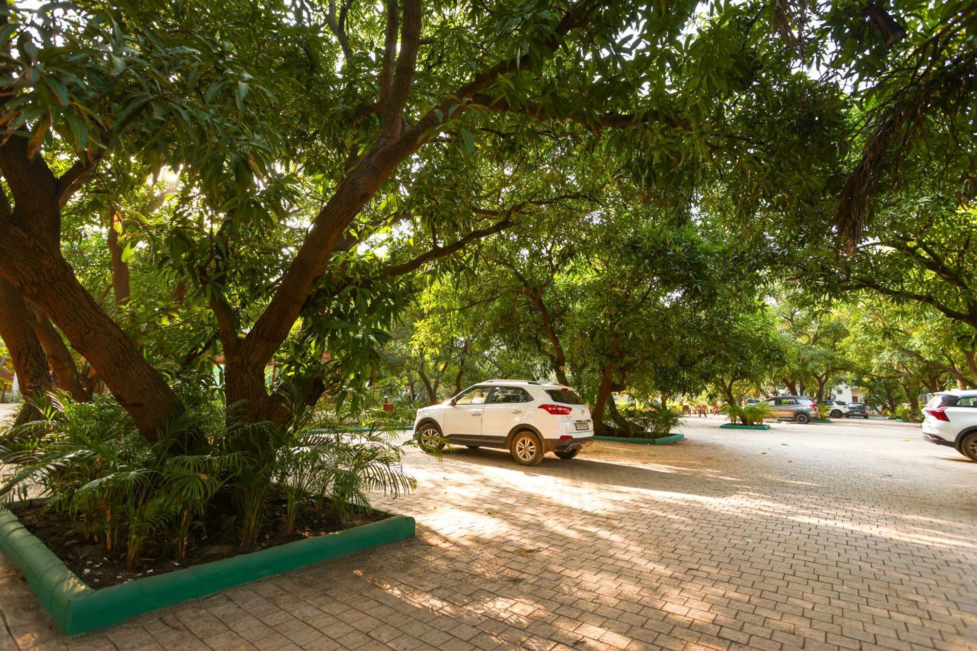 Le Casa Lion Resort A Premium Resort In Sasan Gir Extérieur photo