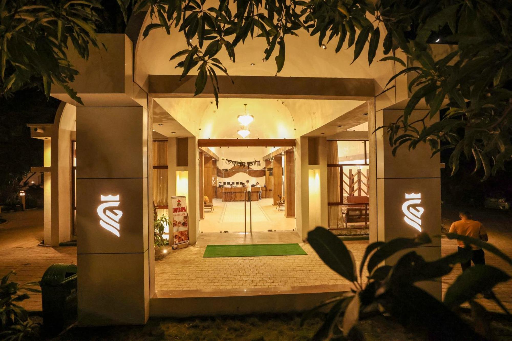 Le Casa Lion Resort A Premium Resort In Sasan Gir Extérieur photo