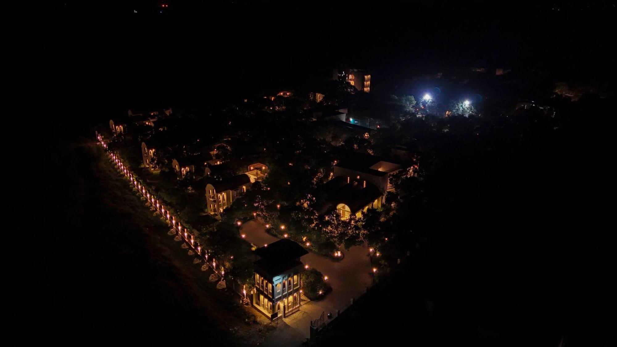 Le Casa Lion Resort A Premium Resort In Sasan Gir Extérieur photo